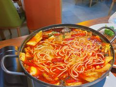 -老闵田螺馆·南昌市井菜·特色小吃(总店)