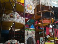 -蒙特利亲子乐园