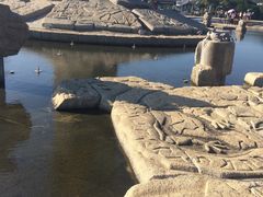 -亚龙湾中心广场