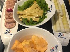 -东道煮牛肉火锅(重庆路店)