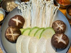 -金顺碳烤肉(番禺傍江地铁站店)
