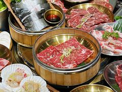 -何发发和牛烧肉·鳗鱼榴莲放题自助(乐峰广场店)