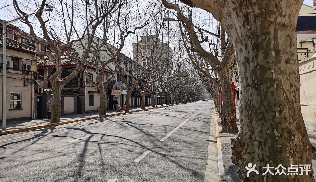 我对需要排队才能喝咖啡的体验没有兴趣