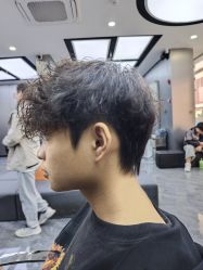 -米可造型烫发染发