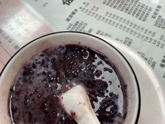 -俊丽双皮奶甜品店