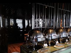 -唐拉雅秀酒店-西锦汇空中BBQ·思创餐厅