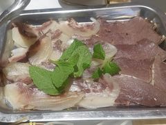 -王奋斗贵州酸汤牛肉火锅