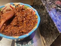 -老牌坊云南鱼豆花火锅(哈西万达店)