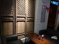 -JINNS锦时 steak&pizza(浸信会礼拜堂旧址店)