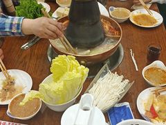 -楼外楼大刀肉传统火锅居(博学路店)