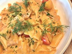 -ROAST coffee & eatery