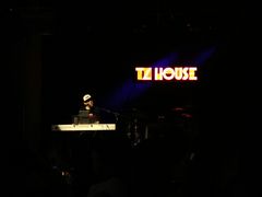 -TZ House音乐现场(茅台店)