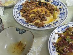 -天天向上素食餐厅(五台山店)