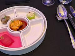 -运·中餐厅(成都华尔道夫酒店)