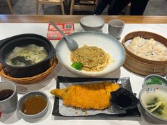 -馋三尺蟹粉小笼(人民广场店)