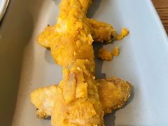 -蜜桃餐厅·伴山(湖滨商业街店)