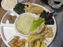 -鸡遇虾煲干锅火锅(小寨金莎店)