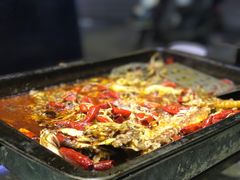-泓炙颐凤鲜海鲜火锅料理(桐乡店)