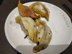 -牛吃草牛肉面(翠柏路店)