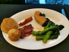 -圣丰索菲特·2 On 988 Café 自助餐厅