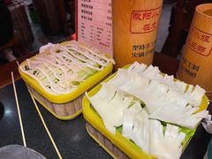 -欧阳小姐在成都(爱琴海店)