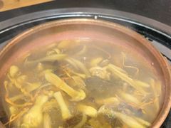 -阿山卓·野生菌火锅·纳西火塘烤肉