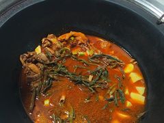 -人民公社铁锅炖·东北菜(卫国道店)