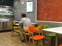 用餐区-张亮麻辣烫(三亚商品街店)