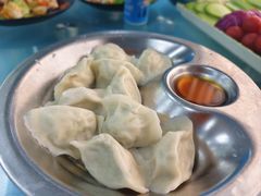 -崴海渔村(虹梅路店)