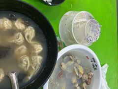 -老码头海鲜烧烤炒菜(广西路店)