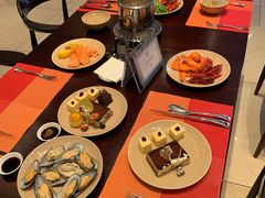 -广州希尔顿逸林酒店-OPEN開·全日制餐厅·海鲜·小火锅·自助餐(东风路店)