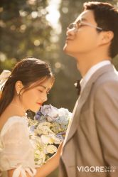 -雪中彩影婚纱摄影·微光艺术中心