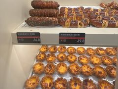 -HOT CRUSH趁热集合·现烤面包(环球港店)