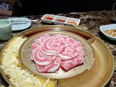-猪啊牛呀羊啊铜盘烤肉(正大广场店)