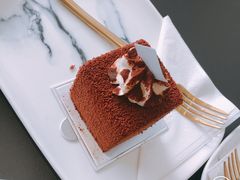 -UNI UNI(环亚凯瑟琳店)