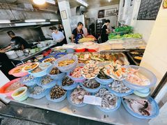 自助取餐区-老三鱼仔店