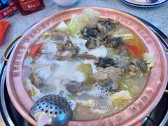 -阿婆情腊排骨火锅(金虹路店)