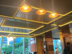 -大中华希尔顿酒店-念自助餐·嗨啤·小龙虾