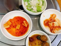 -青纱灯笼韩国料理店