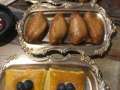 -柯斗斗主题餐厅·狗咖·围炉煮茶·茶饮(国瑞升平里店)