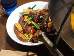 -富正毅三下锅·湘西韵味(天门山索道店)