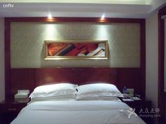 -维也纳酒店(广州京溪南方医院同和地铁站店)