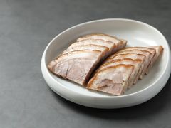 老汤酱肘子-东方饺子王(新奥购物中心店)