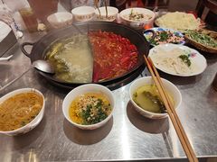 -朱光玉火锅馆(正弘城店)