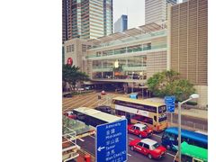 -东荟城名店仓