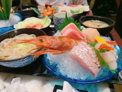 -家贺屋刺身寿司专门店
