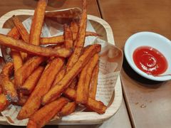 -8PINTS八品脱·日料·烧鸟·精酿小酒馆(莘庄店)