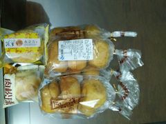 -华荣西饼屋(金禧店)