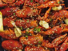 -肥肥虾庄·金牌油焖大虾(杨园滨江时代walk店)