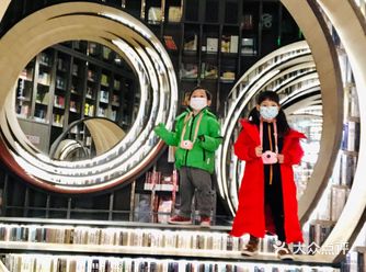 纪录晨间亲子阅读的时光